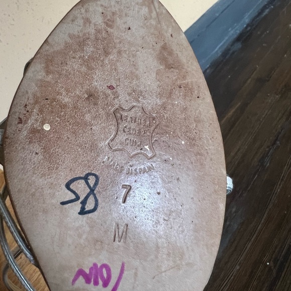 Vintage Delman Cream and Silver Leather Heels 1970’s Sling Back Disco Heels - Picture 9 of 9